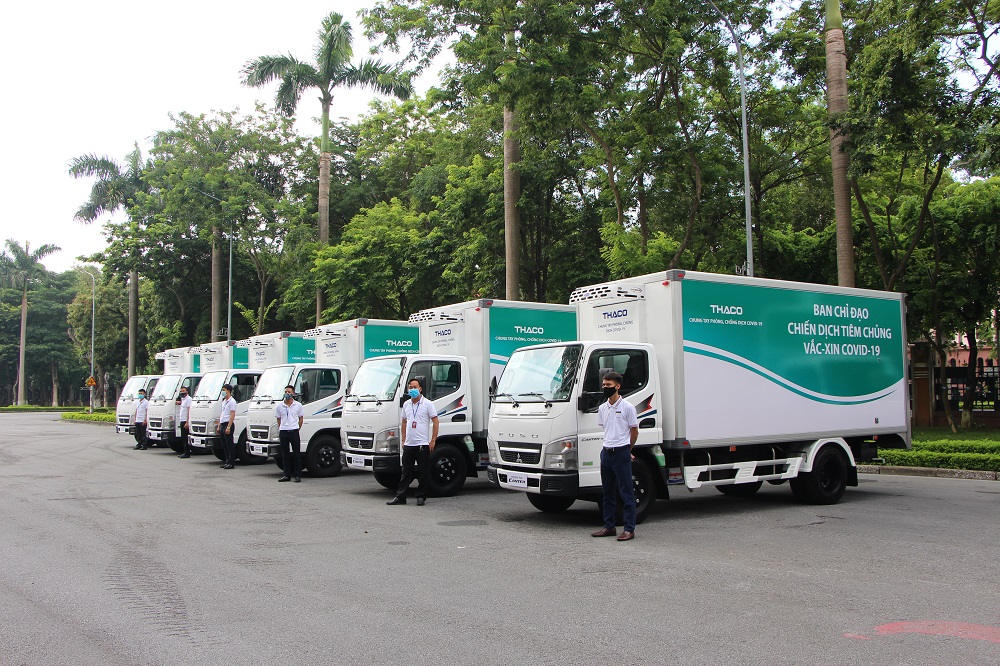 Những chiếc xe vận chuyển v&agrave; ti&ecirc;m vắc-xin lưu động của THACO