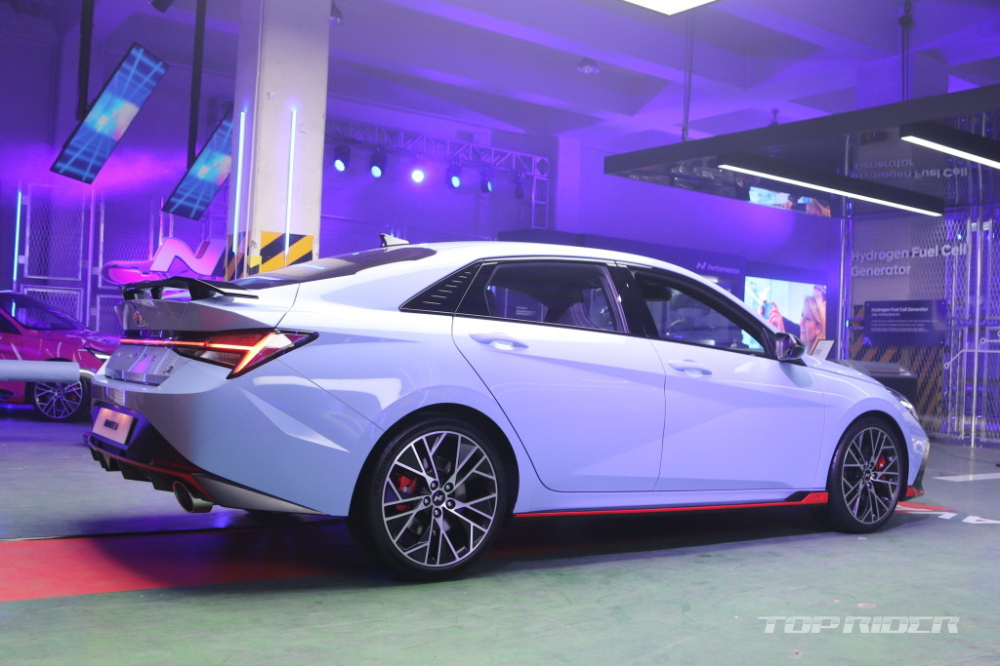 Hyundai Elantra N 2022 có thể tăng tốc từ 0-100 km/h trong 5,3 giây