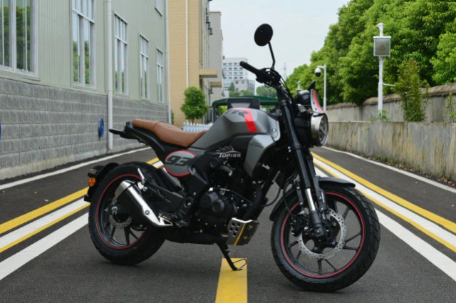 Honda CB190TR Special Edition ra mắt tại Trung Quốc