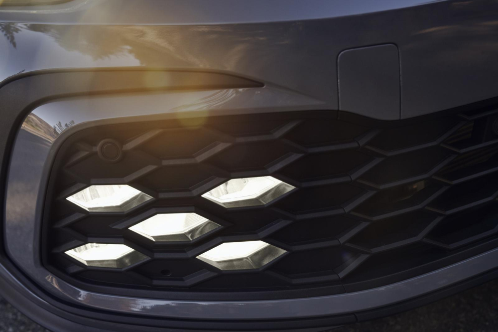 Đèn sương mù hình chữ X của Volkswagen Golf GTI 2022 Đèn sương mù hình chữ X của Volkswagen Golf GTI 2022