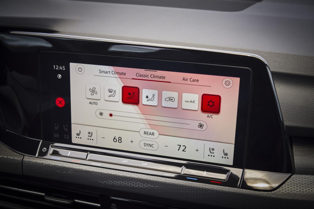 Màn hình thông tin giải trí của Volkswagen Golf GTI 2022 Màn hình thông tin giải trí của Volkswagen Golf GTI 2022
