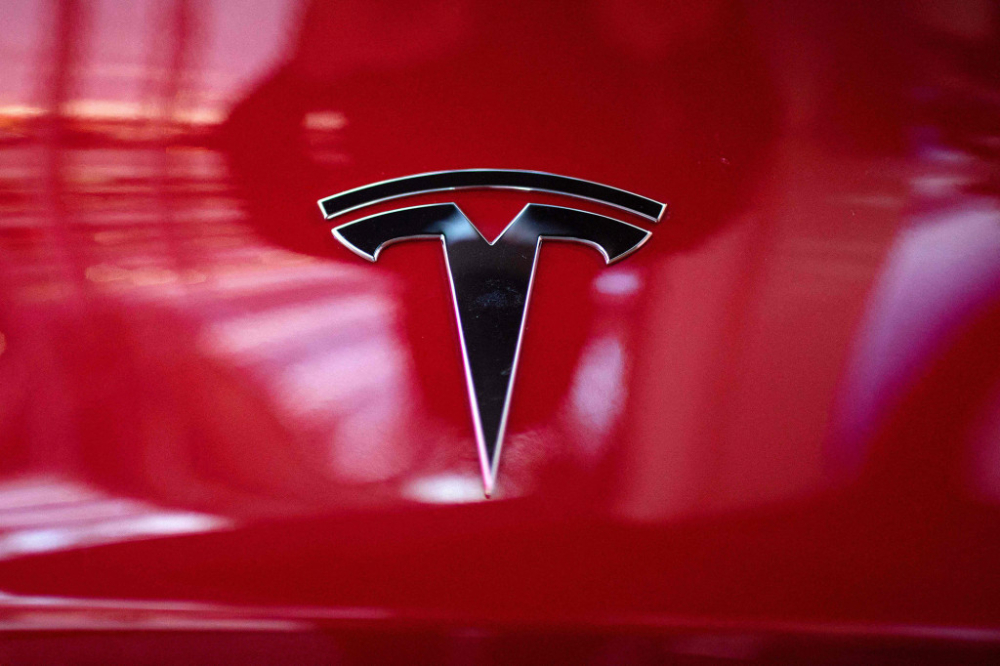 Xe điện Tesla