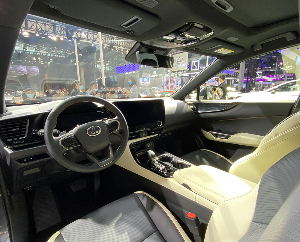 Nội thất của Lexus NX 2022