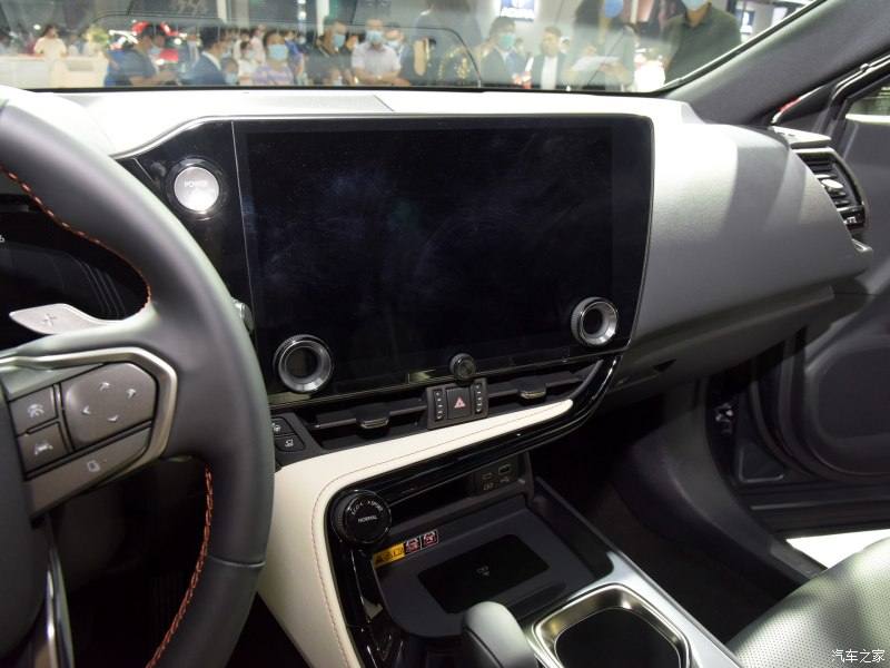 Màn hình thông tin giải trí của Lexus NX 2022