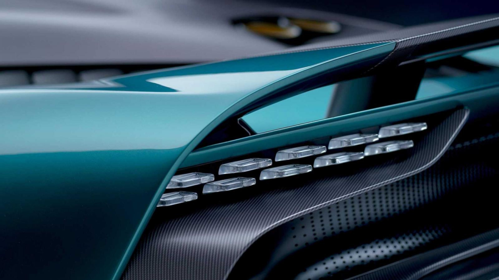 Đèn hậu của Aston Martin Valhalla 2022