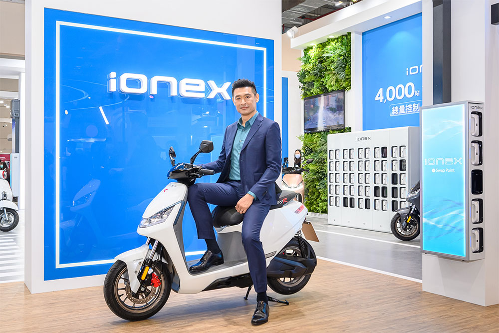 Kymco – Thương hiệu tiên phong trong việc phổ biến dòng xe 50cc hiện đại cho khách hàng Việt Kymco – Thương hiệu tiên phong trong việc phổ biến dòng xe 50cc hiện đại cho khách hàng Việt