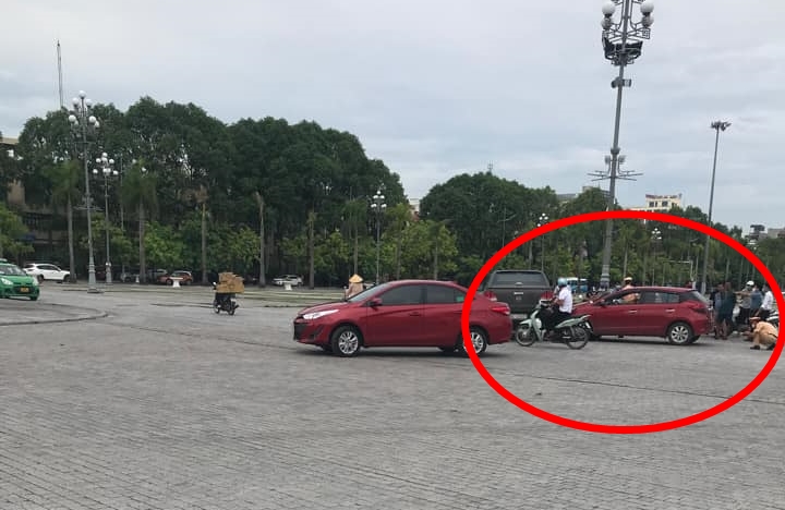 Hiện trường vụ tai nạn xe Toyota Yaris với Mazda BT-50 ở Thanh Hóa vào sáng nay Hiện trường vụ tai nạn xe Toyota Yaris với Mazda BT-50 ở Thanh Hóa vào sáng nay