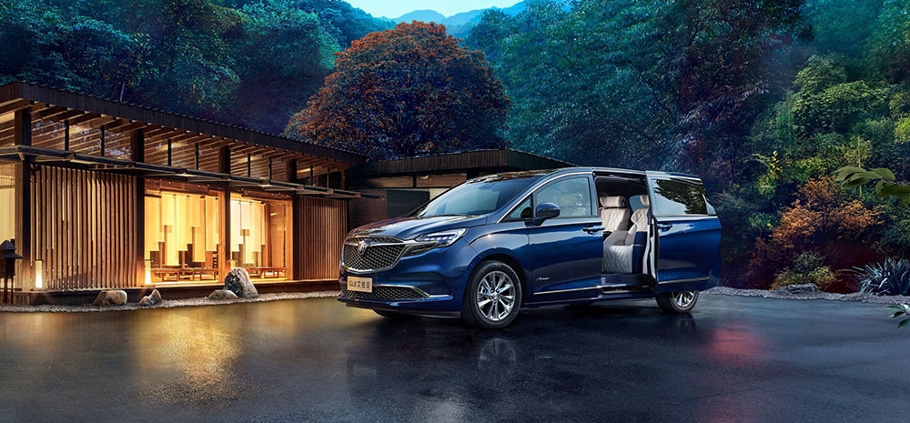 Buick GL8 Avenir 2022 c&oacute; k&iacute;ch thước lớn