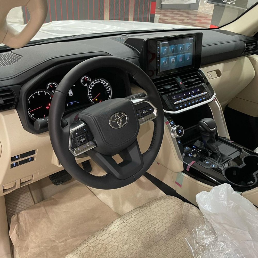 Nếu vi phạm cam kết, kh&aacute;ch mua Land Cruiser 2022 tại Nhật Bản sẽ bị cấm thực hiện những giao dịch kh&aacute;c với Toyota