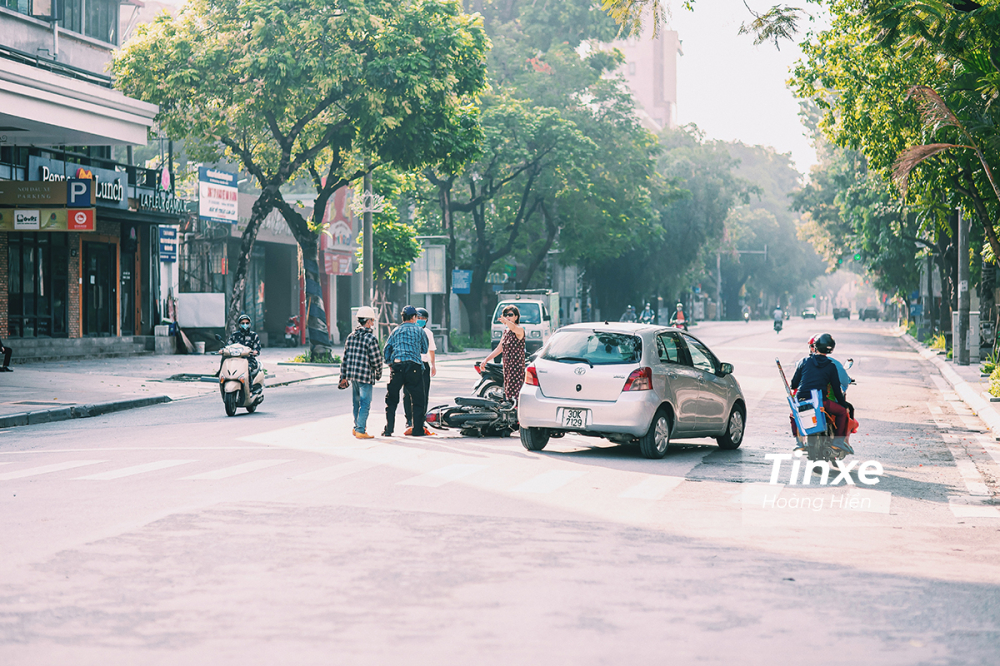 Tất nhi&ecirc;n l&agrave; sẽ xảy ra những va chạm kh&ocirc;ng đ&aacute;ng c&oacute;.