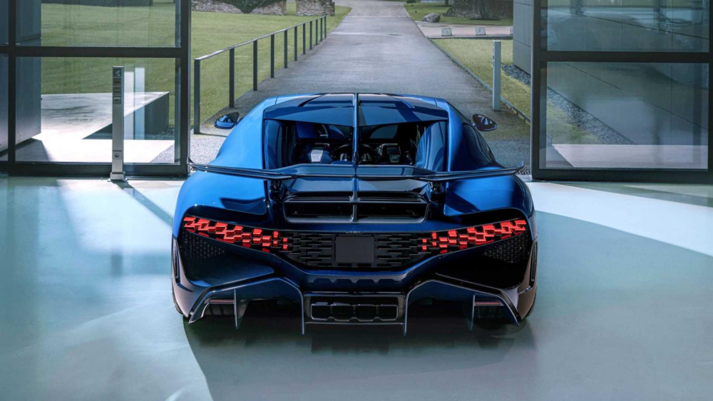 Đ&atilde; c&oacute; 1 chiếc xe Bugatti Divo về Đ&ocirc;ng Nam &Aacute; nhiều khả năng l&agrave; dạng xe trưng b&agrave;y