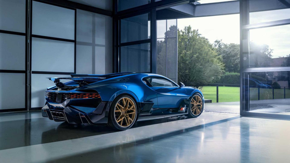 To&agrave;n bộ 40 chiếc Bugatti Divo đều c&oacute; chủ nh&acirc;n ngay khi xe chưa ra mắt