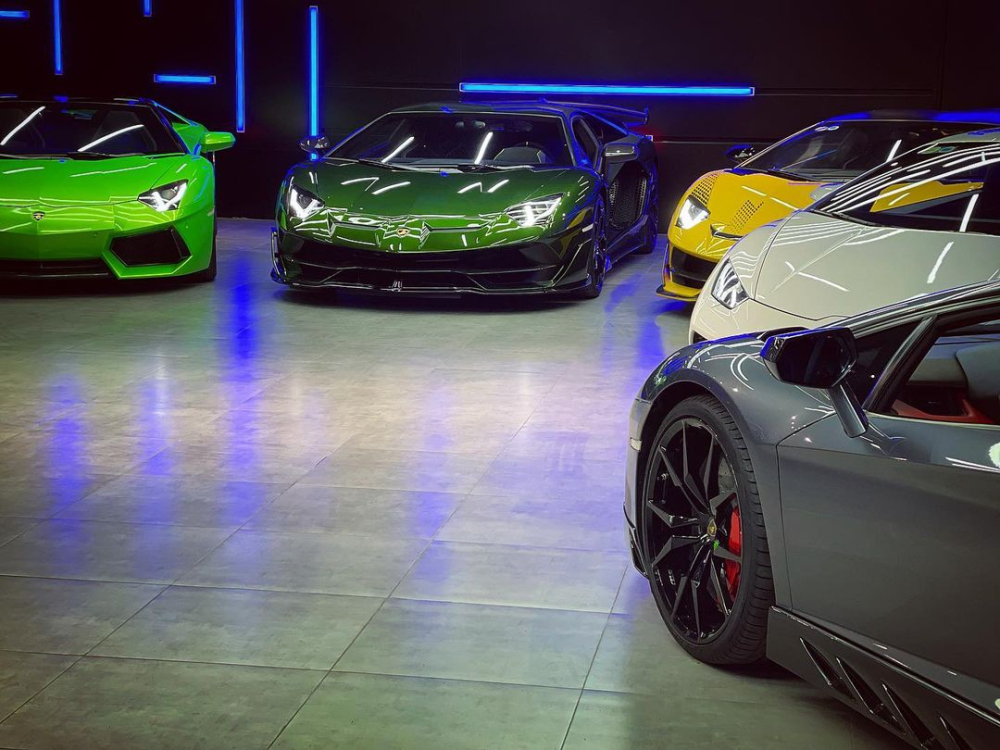 Lamborghini Aventador SVJ màu xanh đã về tay chủ nhân Lamborghini Aventador SVJ màu xanh đã về tay chủ nhân