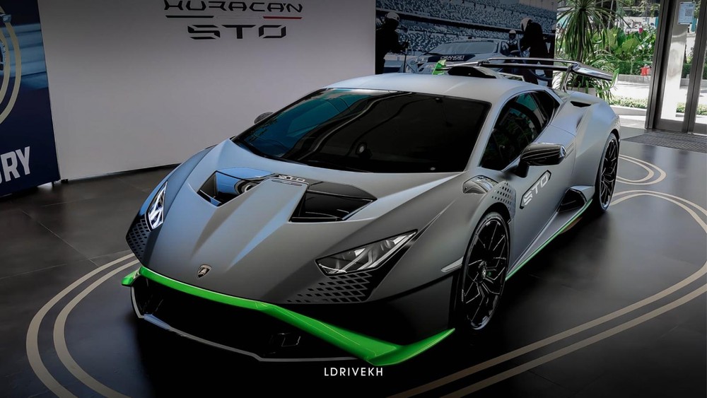 Siêu xe Lamborghini Huracan STO đầu tiên về Campuchia