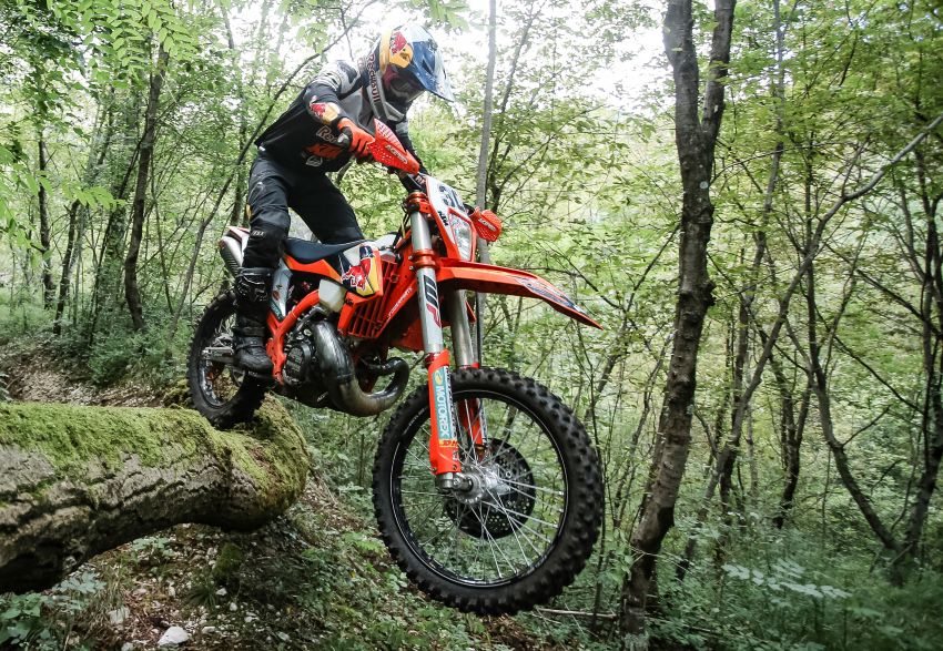 C&aacute;c tay đua đều h&aacute;o hức với những thử th&aacute;ch của&nbsp;Red Bull Romaniacs 2021