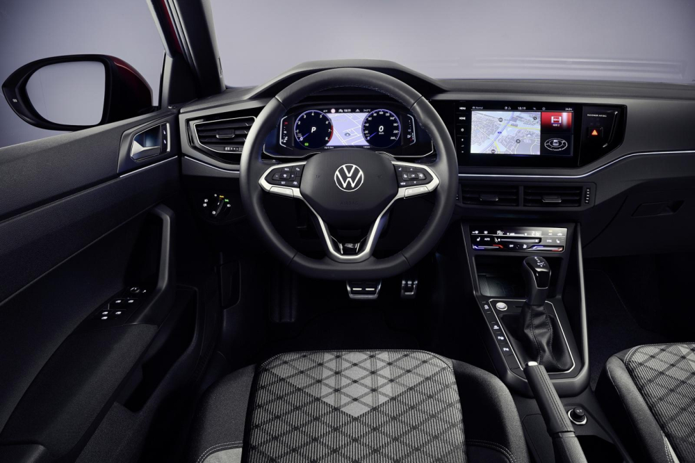 Nội thất b&ecirc;n trong Volkswagen Taigo 2022