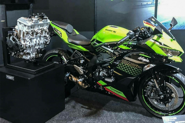 Khối động cơ thừa hưởng từ Kawasaki ZX-25R sẽ l&agrave; điểm nhấn lớn của xe