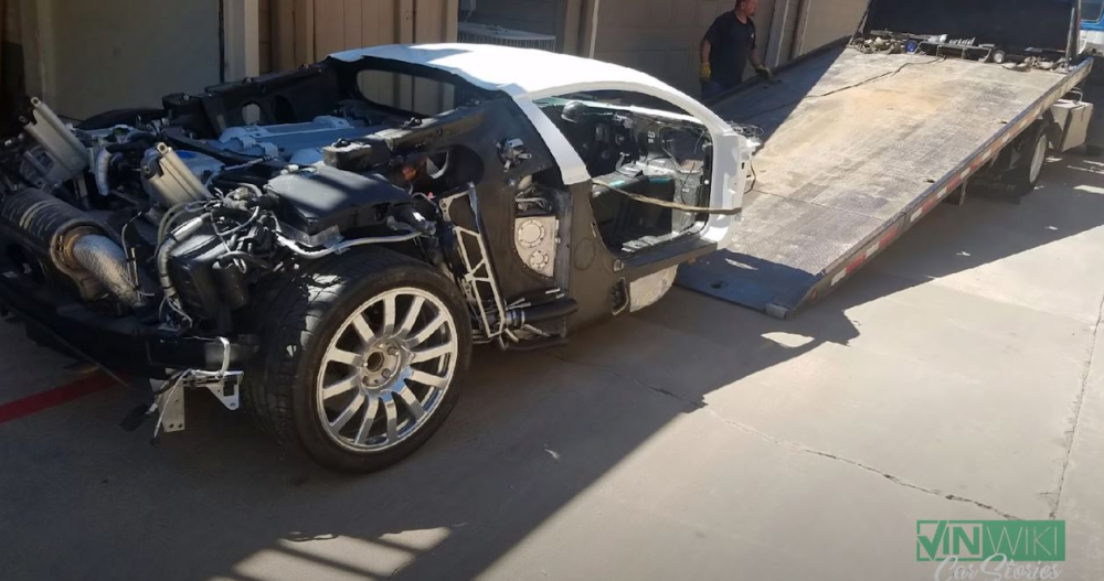 Chiếc xe Bugatti Veyron đã được rao báo vào năm 2009 với giá gần 7 tỷ đồng Chiếc xe Bugatti Veyron đã được rao báo vào năm 2009 với giá gần 7 tỷ đồng