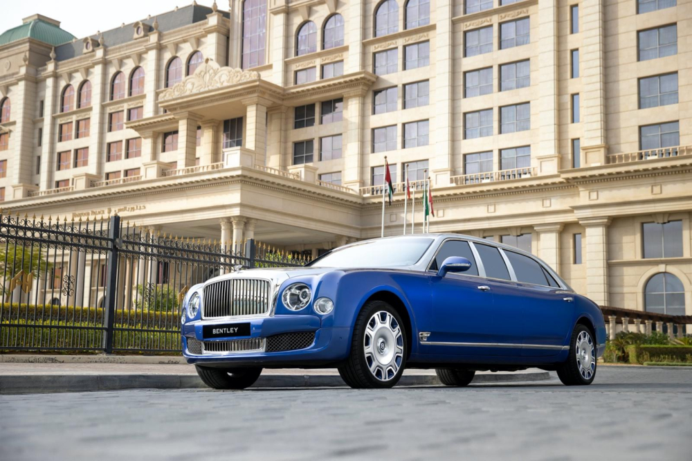 Bentley Mulsanne Grand Limousine dùng vành 21 inch
