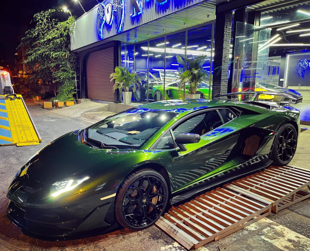 Số lượng xe Lamborghini Aventador SVJ sản xuất giới hạn 900 chiếc Số lượng xe Lamborghini Aventador SVJ sản xuất giới hạn 900 chiếc