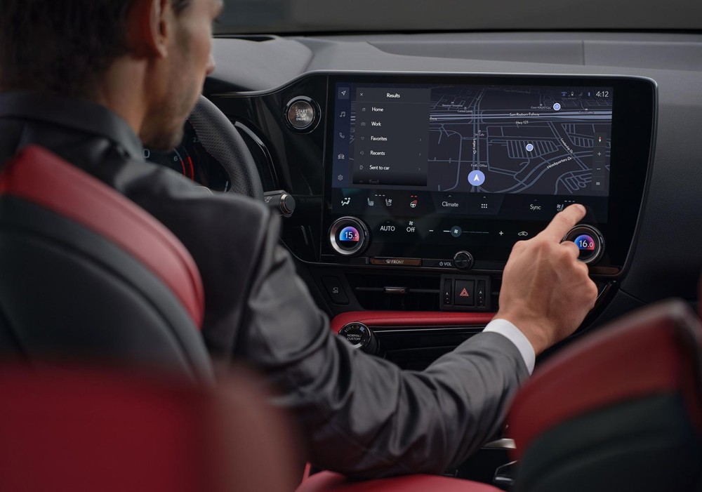Giao diện hệ thống th&ocirc;ng tin giải tr&iacute; mới của Lexus tr&ecirc;n NX 2022