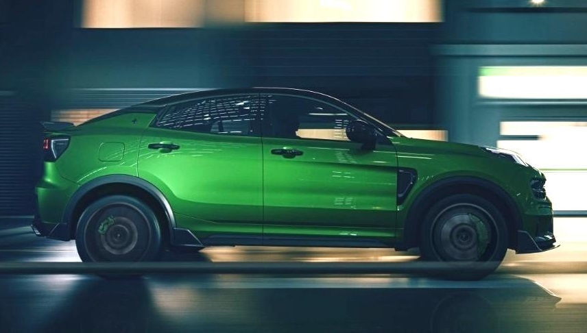Lynk & Co 05+ sở hữu màu sơn như siêu xe Lamborghini