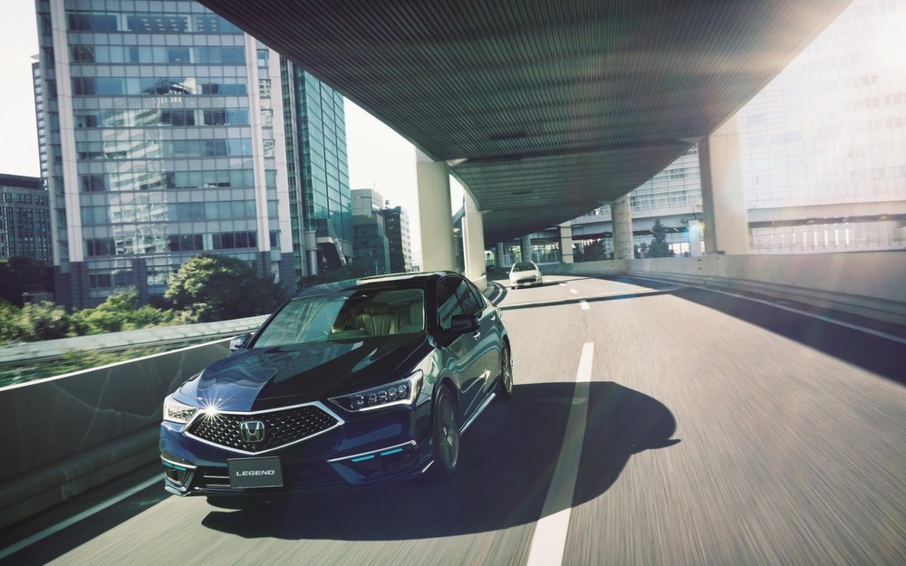 Honda Legend 2021 l&agrave; mẫu xe thương mại đầu ti&ecirc;n tr&ecirc;n thế giới c&oacute; hệ thống hỗ trợ l&aacute;i b&aacute;n tự động cấp độ 3