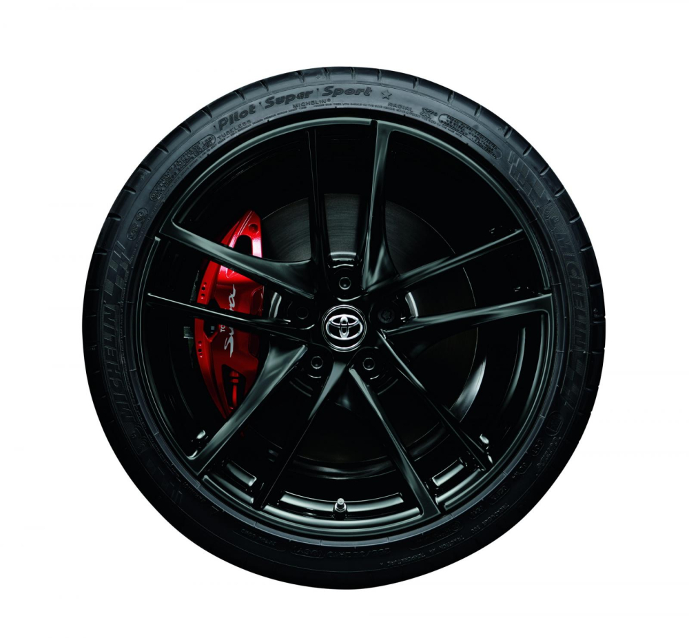 C&ugrave;m phanh m&agrave;u đỏ của Toyota GR Supra SZ-R 35th Anniversary Edition