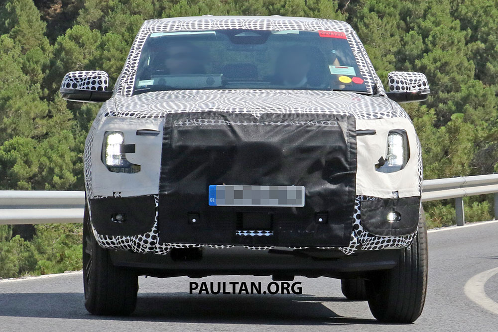Ford Ranger 2022 c&oacute; thiết kế đầu xe giống Maverick