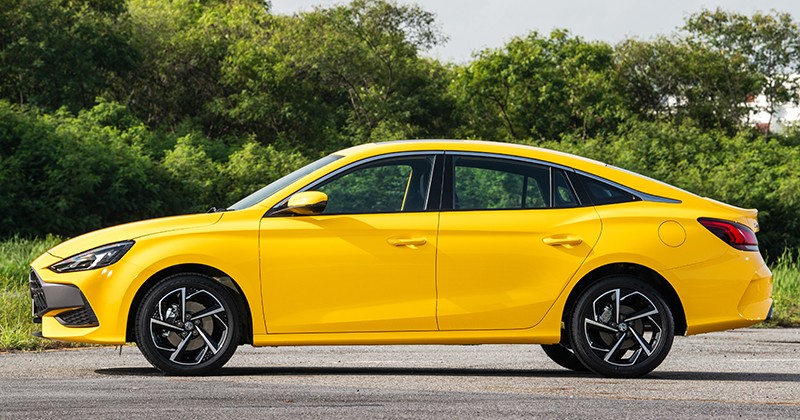 MG5 thuộc ph&acirc;n kh&uacute;c sedan cỡ C 