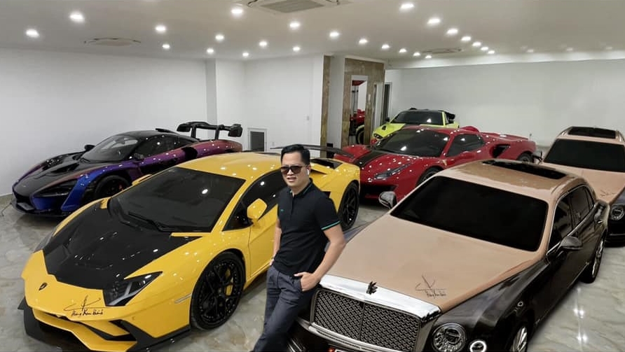 Garage hiện tại của Hoàng Kim Khánh đang chờ bàn giao Koenigsegg Regera Garage hiện tại của Hoàng Kim Khánh đang chờ bàn giao Koenigsegg Regera