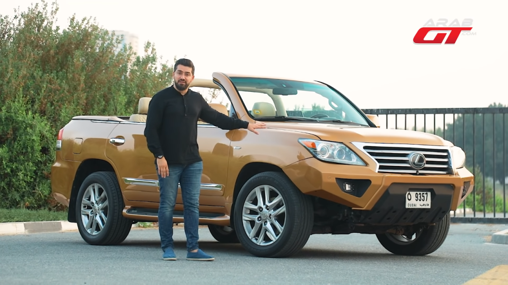 Không bất ngờ khi chiếc Lexus LX570 đặc biệt này đến từ UAE