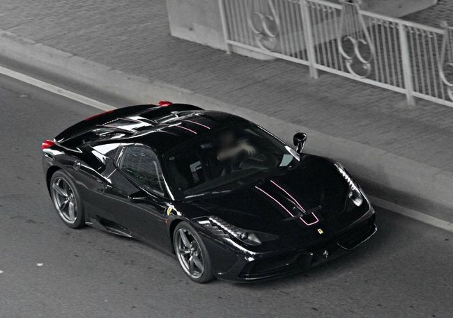 Chiếc Ferrari này thuộc phiên bản giới hạn 458 Speciale Aperta