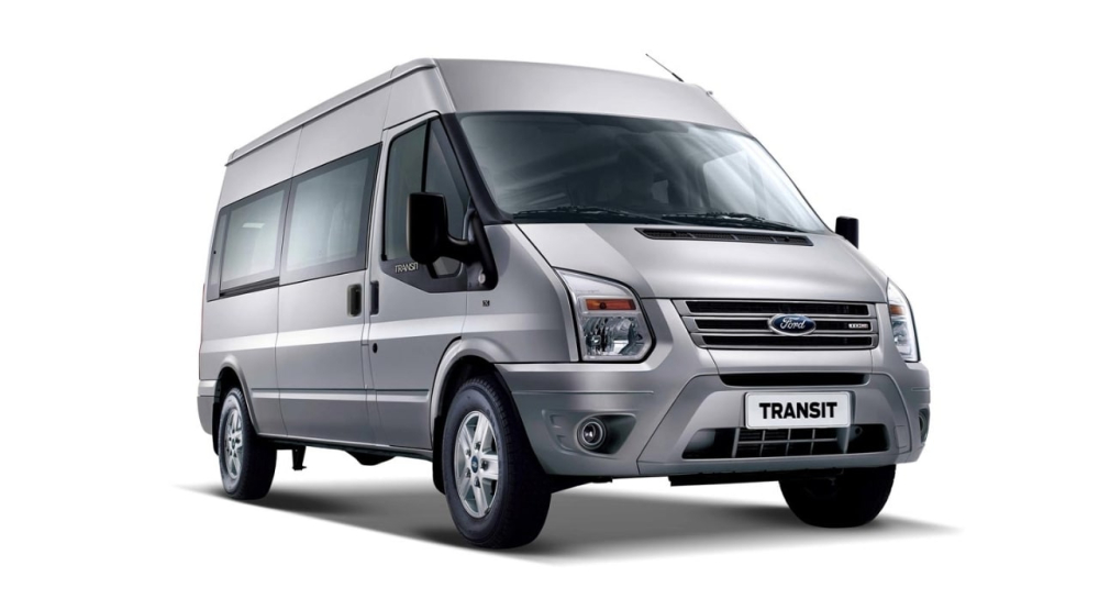 Tổng quan thiết kế ngoại thất của Ford Transit 2021.