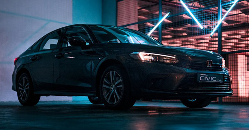 Honda Civic 2022 tại Singapore d&ugrave;ng đ&egrave;n pha Halogen
