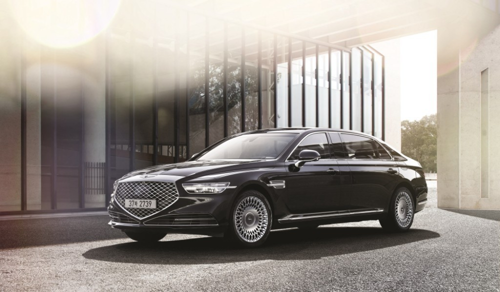Genesis G90 Limousine sở hữu thiết kế khá sang trọng Genesis G90 Limousine sở hữu thiết kế khá sang trọng