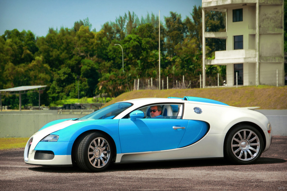 Bugatti Veyron của Tiểu vương bang Johor Bugatti Veyron của Tiểu vương bang Johor