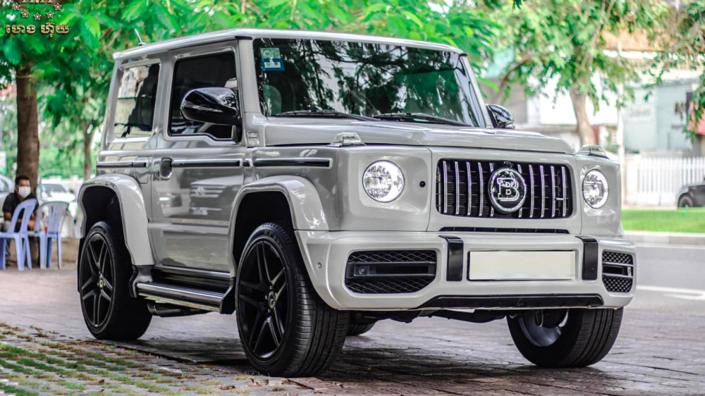 Suzuki Jimny độ l&ecirc;n đời Mercedes-AMG G63