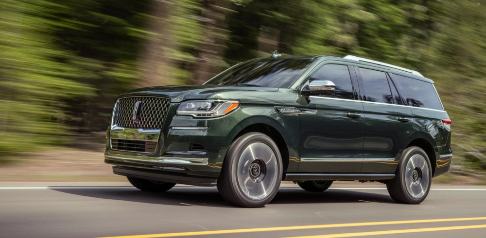 Lincoln Navigator 2022 d&ugrave;ng động cơ như cũ nhưng yếu hơn