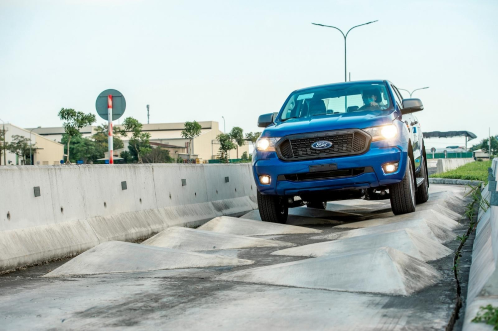 Ford Ranger vẫn đang được giảm gi&aacute; s&acirc;u tại đại l&yacute;.