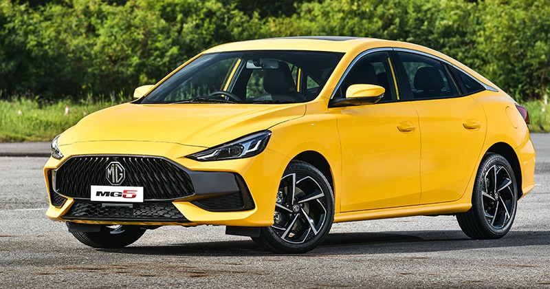 Thiết kế đầu xe của MG5 2021 bản thường