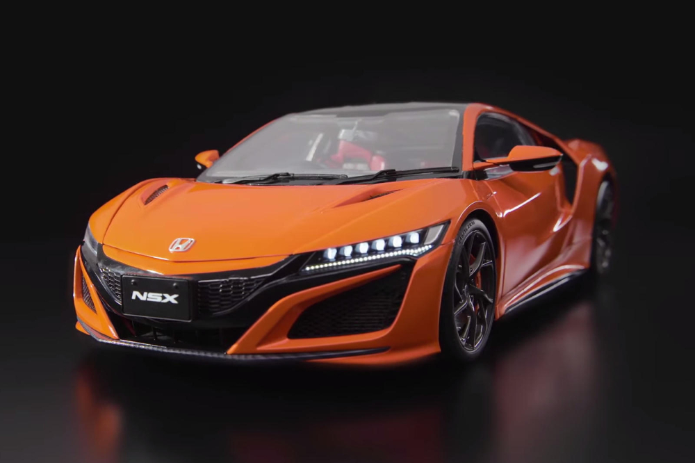 Phía trước của mô hình 1:8 Acura NSX
