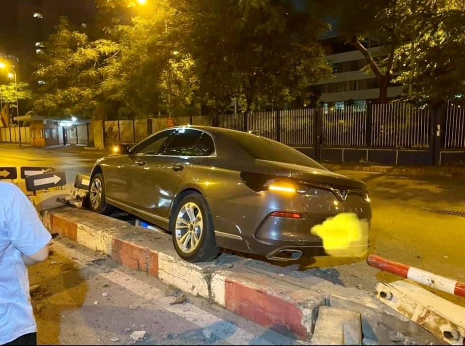 Kh&ocirc;ng c&oacute; thương vong về người trong vụ tai nạn