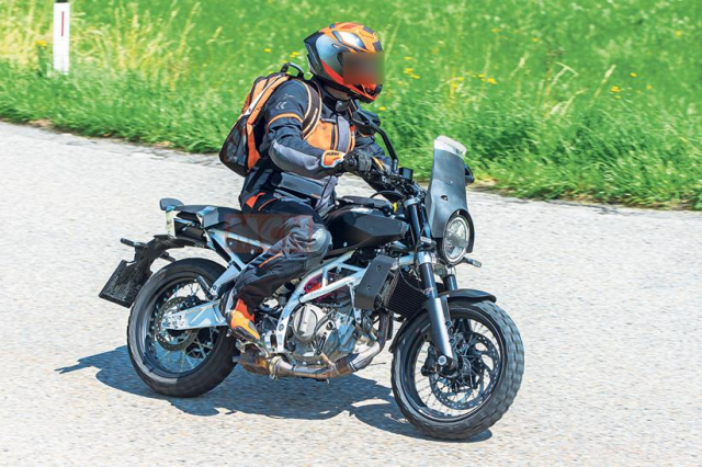 Husqvarna Svartpilen thế hệ mới hé lộ hình ảnh chạy thử trên đường