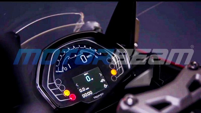 M&agrave;n h&igrave;nh m&agrave;u TFT được trang bị tr&ecirc;n Triumph Tiger Sport 660 2022