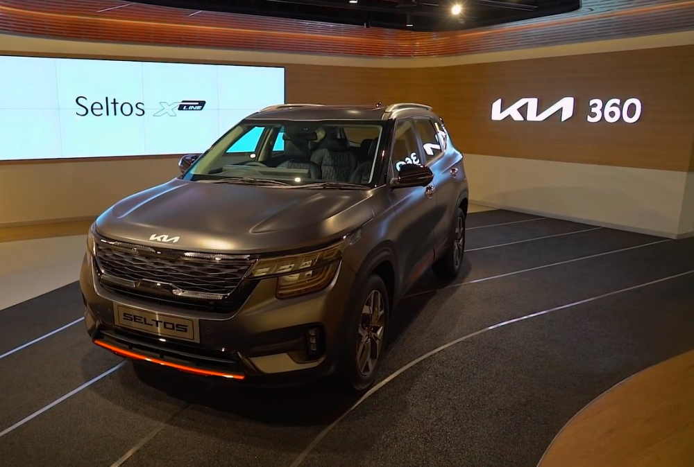 Kia Seltos X Line 2021 xuất hiện tại đại lý trước khi chính thức ra mắt