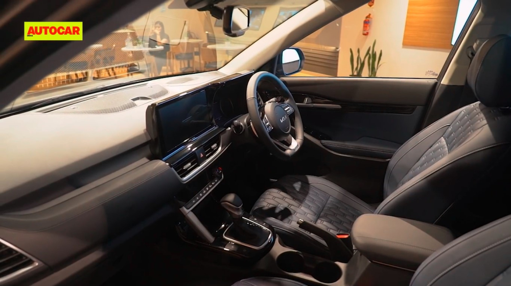 Kia Seltos X Line 2021 được trang bị đầy đủ như bản GT Line