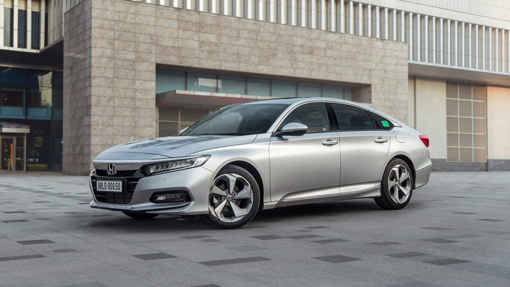 Honda Accord d&ugrave; c&oacute; doanh số thấp nhưng lại c&oacute; sự tăng trưởng nhẹ.