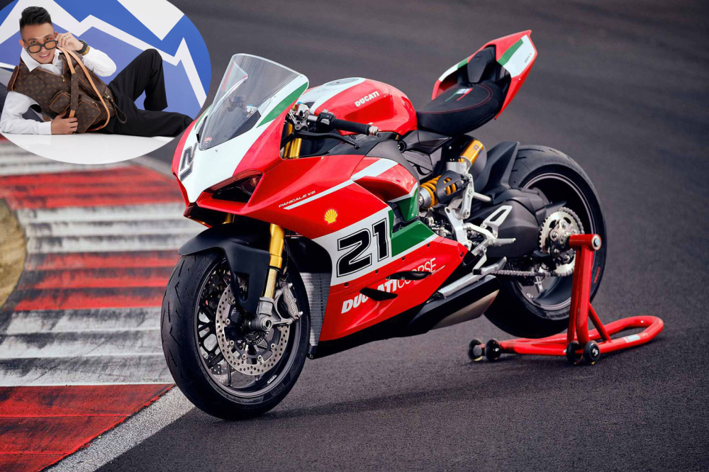 Ducati Panigale V2 Bayliss 1st Championship 20th Anniversary là siêu phẩm mô tô 2 bánh đang được Minh Nhựa để mắt đến