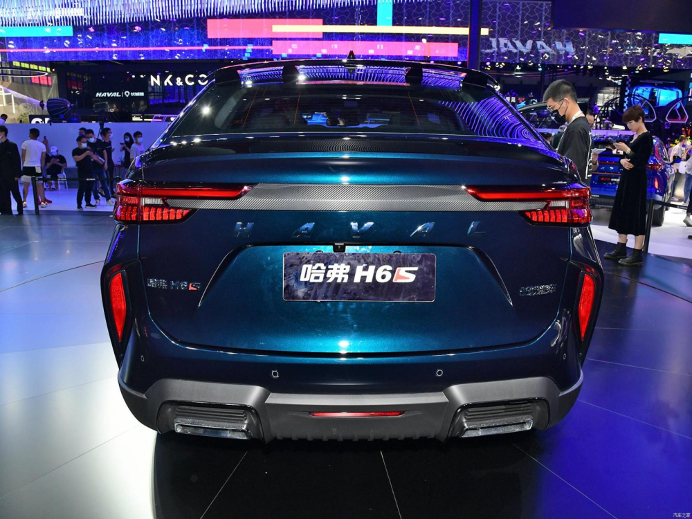 Đuôi xe của Haval H6S